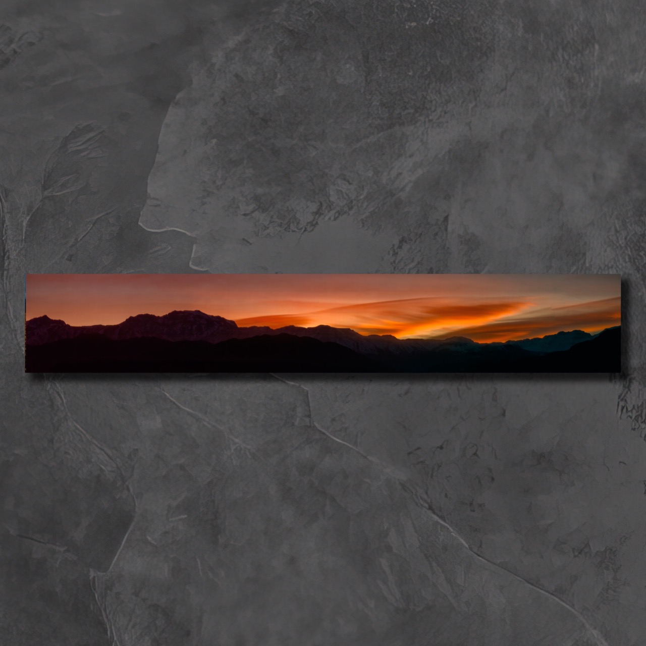 "Silencio y Fuego en el Horizonte Andino, Serenidad Matutina" - Imagen 13