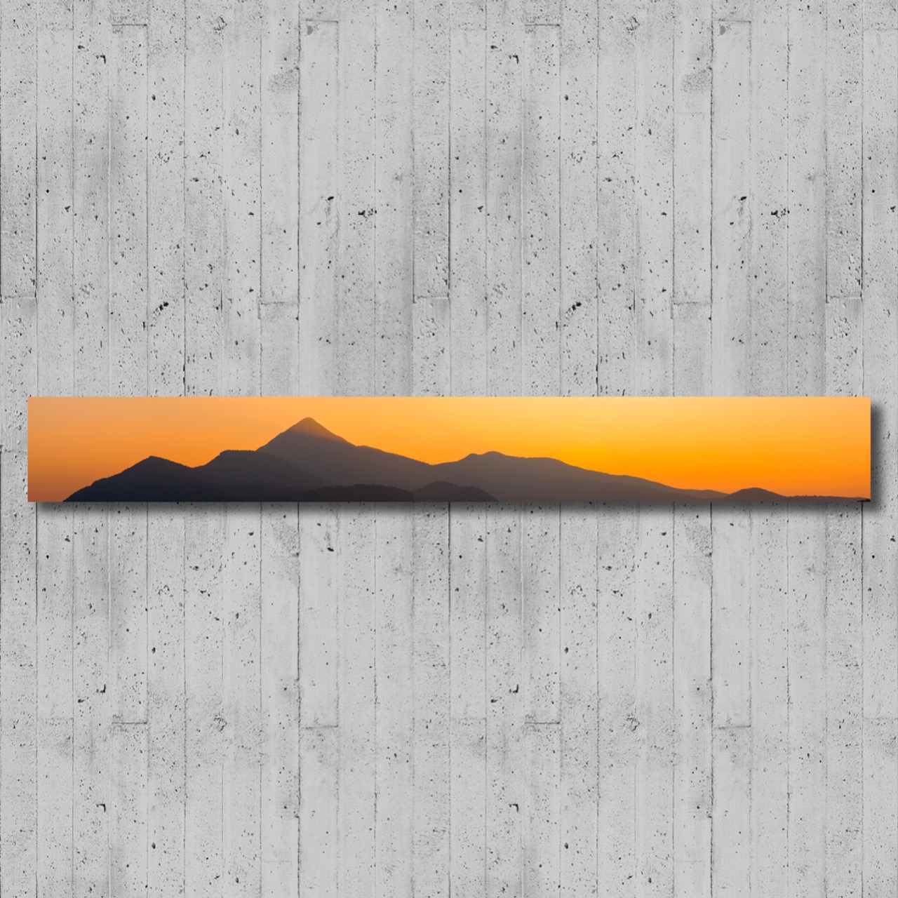 "Eco Dorado Sobre Las Siluetas del Manquehue y los Guardianes" - Imagen 15